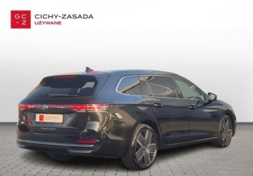 Volkswagen Passat B8 Variant Facelifting 2.0 TDI SCR 150KM 2024 Volkswagen Passat Variant SalonPL Elegance 2.0TDI 150KM DSG Masaz WEBASTO, zdjęcie 4