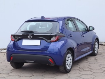 Toyota Yaris IV Hatchback 1.5 Dynamic Force 125KM 2022 Toyota Yaris 1.5 VVT-i, Salon Polska, Serwis ASO, zdjęcie 4