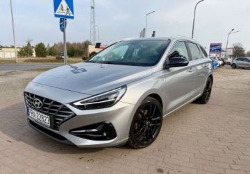 Hyundai i30 III Wagon Facelifting 1.5 T-GDI 48V 160KM 2022 Hyundai i30 1.5T-gdi 160Ps FULL LED Navi Kamera Extra stan 1.5 Benzyna, zdjęcie 6