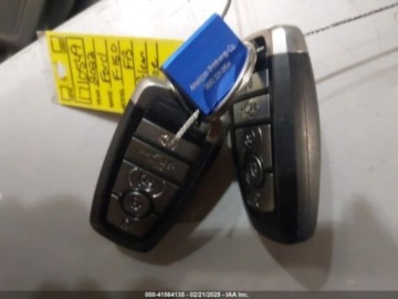 Ford 2022 Ford F150 2022 Ford F-150 XL 4WD SuperCrew 5.5 Box 5.0 Benzyna 400KM, zdjęcie 15