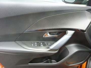 Peugeot 2008 II 2020 Peugeot 2008 1.5HDI 102, zdjęcie 28