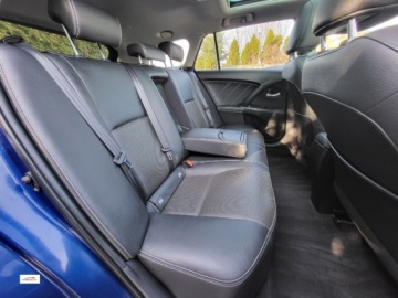 Toyota Avensis III Wagon Facelifting 2015 2.0 D-4D 143KM 2016 Toyota Avensis Fajna wersja bardzo ladna, Panorama GWARANCJA 2.0, zdjęcie 7