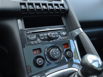 Peugeot 3008 I Crossover 2.0 HDI 150KM 2010 Peugeot 3008 2.0 HDi, Navi, Klima, Klimatronic, zdjęcie 11