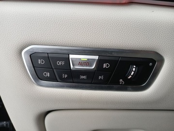 BMW X5 G05 SUV 3.0 30d 265KM 2019 BMW X5 BMW x5 30d M Pakiet, niski przebieg, salon, zdjęcie 13