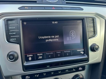 Volkswagen Passat B8 Variant 2.0 TDI BlueMotion SCR 150KM 2016 Volkswagen Passat Variant Łopatki Grzany fotel, zdjęcie 25