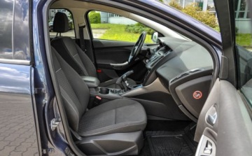 Ford Focus III Kombi 1.0 EcoBoost 125KM 2013 Ford Focus SW 2013 r. Benzyna 125KM, zdjęcie 10