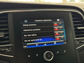 Renault Megane IV Grandtour Facelifting 1.3 TCe 140KM 2020 Renault Megane Limited / 1 właściciel / Salon Pols, zdjęcie 31