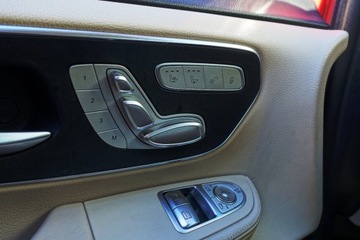 Mercedes Klasa V W447 2019 Mercedes-Benz Klasa V Bezwypadek SalonPL Kamera360 Tempomat 4Matic Pa, zdjęcie 28