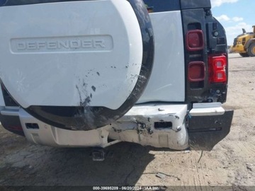 Land Rover Defender IV (L663) 2024 Land Rover Defender 2024 Land Rover Defender 130 P400 S 3.0 Benzyna 395KM, zdjęcie 16