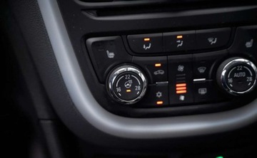 Opel Mokka I SUV 1.6 CDTI Ecotec 136KM 2015 Opel Mokka Opel Mokka 1.6 CDTI Cosmo SampS 1.6 Diesel 136KM, zdjęcie 35