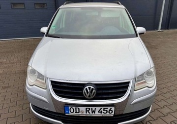 Volkswagen Touran I 2.0 TDI 140KM 2007 Volkswagen Touran 7 osobowy 2.0 TDI 140 KM klimatronik Zamiana 2.0 Diesel, zdjęcie 3