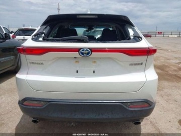 Toyota Venza 2022 Toyota Venza Le, 2022r., 4x4, 2.5L 2.5 Benzyna 176KM, zdjęcie 5