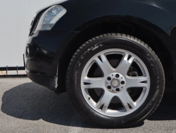 Mercedes Klasa M W164 Off-roader 4.0 V8 (420 CDI) 306KM 2007 Mercedes ML ML 420 CDI, 301 KM, 4X4, Automat, zdjęcie 13