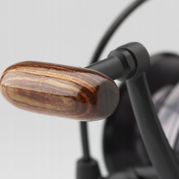 KOŁOWROTEK PROLOGIC AVENGER 4000 BF 5+1BB