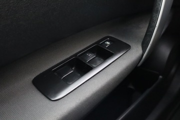 Nissan Qashqai I Crossover 2.0 dCi 150KM 2007 Nissan Qashqai 2.0 dCi, Salon Polska, 4X4, Xenon, zdjęcie 18