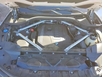BMW X7 2021 BMW X7 xDrive40i 2021 3.0 Benzyna 335KM, zdjęcie 6