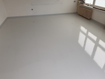 EPOKSYDOWA, BEZROZPUSZCZALNIKOWA ŻYWICA GRUNTUJĄCA