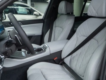 BMW X5 G05 SUV Facelifting 3.0 30d 298KM 2026 BMW X5 xDrive30d Sport Suv 3.0 (298 KM) 2026, zdjęcie 4