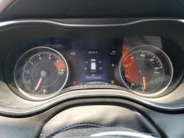 Jeep Cherokee V 2019 Jeep Cherokee 2019r., Trailhawk, od ubezpieczalni 3.2 Benzyna 271KM, zdjęcie 10