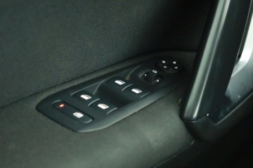 Peugeot 308 II SW Facelifting 1.5 BlueHDI 130KM 2019 Peugeot 308 1.5 BlueHDi, Salon Polska, zdjęcie 13