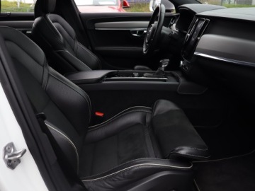 Volvo V90 II Kombi 2.0 D4 190KM 2019 Volvo V90 D4, 187 KM, Automat, VAT 23%, Skóra, zdjęcie 8
