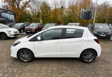 Toyota Yaris III Hatchback 5d Facelifting 1.0 VVT-i 69KM 2014 Toyota Yaris Toyota Yaris Benzyna 70KM, zdjęcie 6