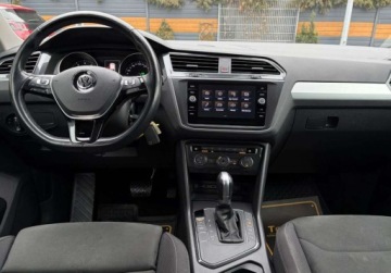 Volkswagen Tiguan II SUV 1.4 TSI 150KM 2018 Volkswagen Tiguan 1.4 TSI 150KM DSG bezwypadkowy kamera Tempomat ACC, zdjęcie 35