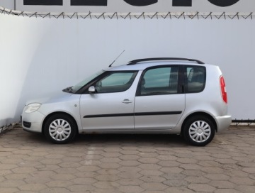 Skoda Roomster Mikrovan 1.4 16V 85KM 2009 Skoda Roomster 1.4 16V, Salon Polska, Klima, zdjęcie 2