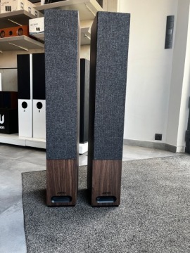 Пара колонок JAMO Studio S809 WALNUT 2.0 STEREO - Ex Demo