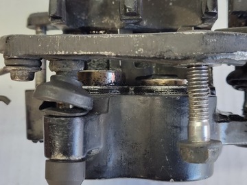 Суппорт передний Honda NTV 650 Revere RC33 88-98