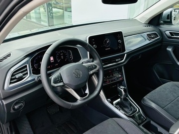 Volkswagen T-Roc I SUV Facelifting 1.5 TSI ACT 150KM 2025 Volkswagen T-Roc Final Edition 1.5 TSI DSG, zdjęcie 7