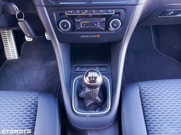 Volkswagen Golf VI Hatchback 5d 1.2 TSI 105KM 2011 Volkswagen Golf Volkswagen Golf 1.2 TSI BlueMotion Technology Comfortline, zdjęcie 28