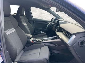 Audi A3 8Y Sportback 1.5 35 TFSI 150KM 2021 Audi A3 Sportback S line LED Automat Kamera Park Assist Podgrzewane Fotele, zdjęcie 12