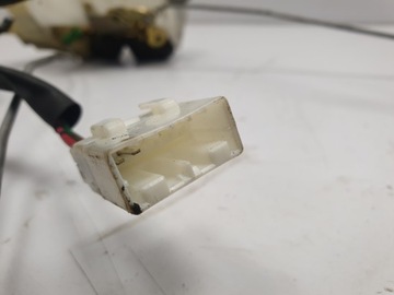 MAZDA XEDOS 9 ZÁMEK DVEŘE PRAVÝ PŘEDNÍ