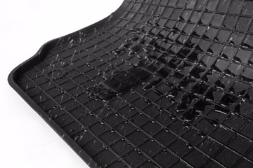 TOYOTA YARIS 2 II 05-10 специальные резиновые коврики