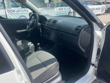Skoda Roomster Mikrovan Facelifting 1.6 TDI CR DPF 90KM 2013 Skoda Roomster Klimatyzacja Nawigacja Kamera El.Szyby El.Lusterka Hak 1.6, zdjęcie 7