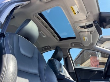 Volvo S60 II Sedan 3.0 T6 304KM 2012 Volvo S60 3.0 Benz T6 R-DESIGN Bogata Wersja 3.0 Benzyna 304KM, zdjęcie 21