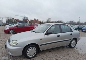 Daewoo Lanos Sedan 1.6 i 16V 106KM 1998