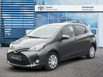 Toyota Yaris III Hatchback 5d Facelifting 1.33 Dual VVT-i 99KM 2016 Toyota Yaris 1.33 Premium MS EU6 III (2011-2019) T
