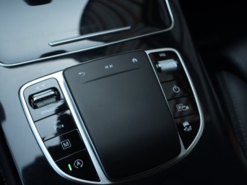 Mercedes GLC C253 SUV Facelifting 2.0 200d 163KM 2019 Mercedes GLC GLC 200 d 4MATIC, Salon Polska, 4X4, zdjęcie 11