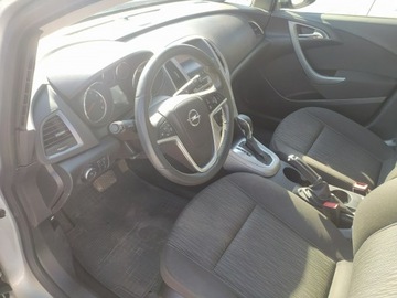 Opel Astra J Sports Tourer Facelifting 1.4 Turbo ECOTEC 140KM 2013 Opel Astra 1,4 140 KM ,Salon Polska, Automat, zdjęcie 5