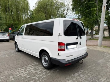 Volkswagen Caravelle T5 Caravelle Facelifting długi rozstaw osi 2.0 TDI 84KM 2014 Volkswagen Transporter 2.0 TDI 9-Osobowy, zdjęcie 2