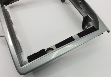 РАМКА НАВИГАЦИОННОЙ КРЫШКИ FORD FOCUS MK2