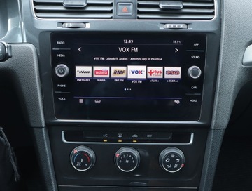 Volkswagen Golf VII Variant 1.6 TDI CR DPF BlueMotion Technology 90KM 2017 VW Golf 1.6 TDI, Salon Polska, Klima, Tempomat, zdjęcie 11