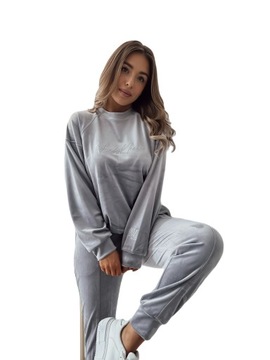 Welurowy Dres Premium LadyMania z Haftem - S/M