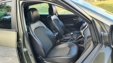 Hyundai ix35 SUV Theta 2.0 MPI 163KM 2010 Hyundai ix35 2.0i 163KM # Climatronic # Parktronic, zdjęcie 6