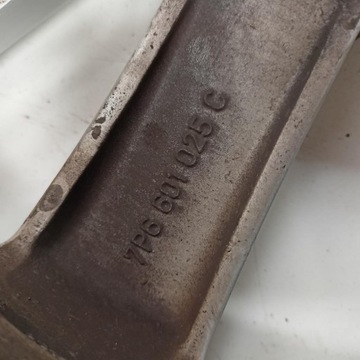 KOLA 5X130 18 VW TOUAREG 7P6601025C 4KS (E8278)