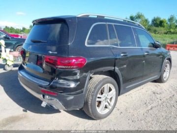 Mercedes GLB 2022 Mercedes-Benz GLB 250 4Matic 2022 2.0l 2.0 Benzyna 221KM, zdjęcie 5