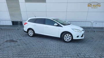 Ford Focus III Kombi 1.6 Duratec 105KM 2011 Ford Focus 1.6B 105KM Kamera przod tyl Serwis ..., zdjęcie 5