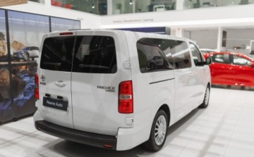 Toyota Proace II Furgon Medium 2.0 D-4D 177KM 2022 Toyota Proace Verso Verso 2.0 D4-D Long Business Aut. 2.0 Diesel 177KM, zdjęcie 20